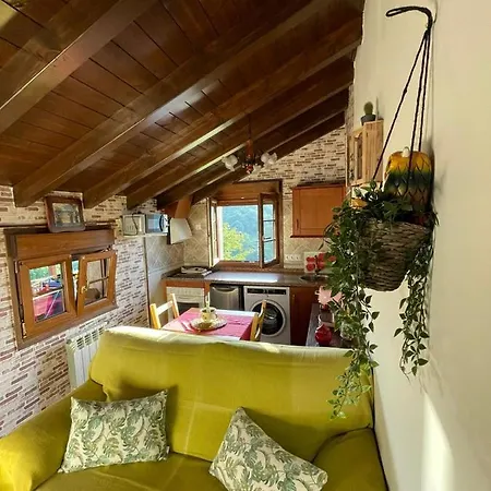 El Portiellu Apartment *